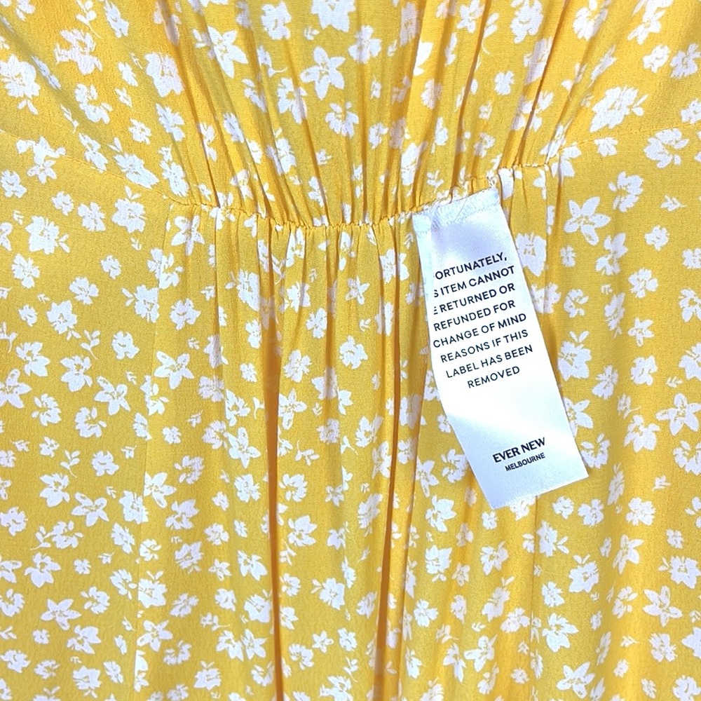 Ever New Pria Gold Lawson Ditsy Button Through Mini Dress - Picture 7 of 9